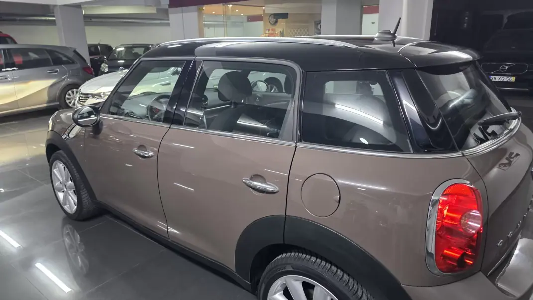 MINI Countryman 2014 - 11990 EUR, 164000 km - 164000km - foto 33 de 45