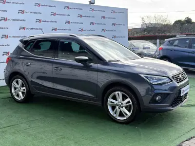 SEAT Arona 2021 - 15650 EUR, 106000 km - AUTO.MOTO.pt - 106000km - foto 5 de 18