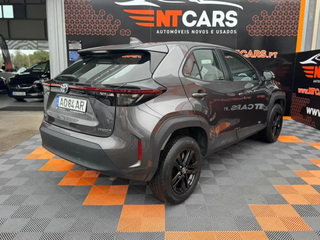 Toyota Yaris Cross 2022 - 24900 EUR, 95592 km - AUTO.MOTO.pt - 95592km - foto 2 de 16