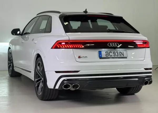 Audi SQ8 2019 - 99950 EUR, 49398 km - AUTO.MOTO.pt - 49398km - foto 4 de 56