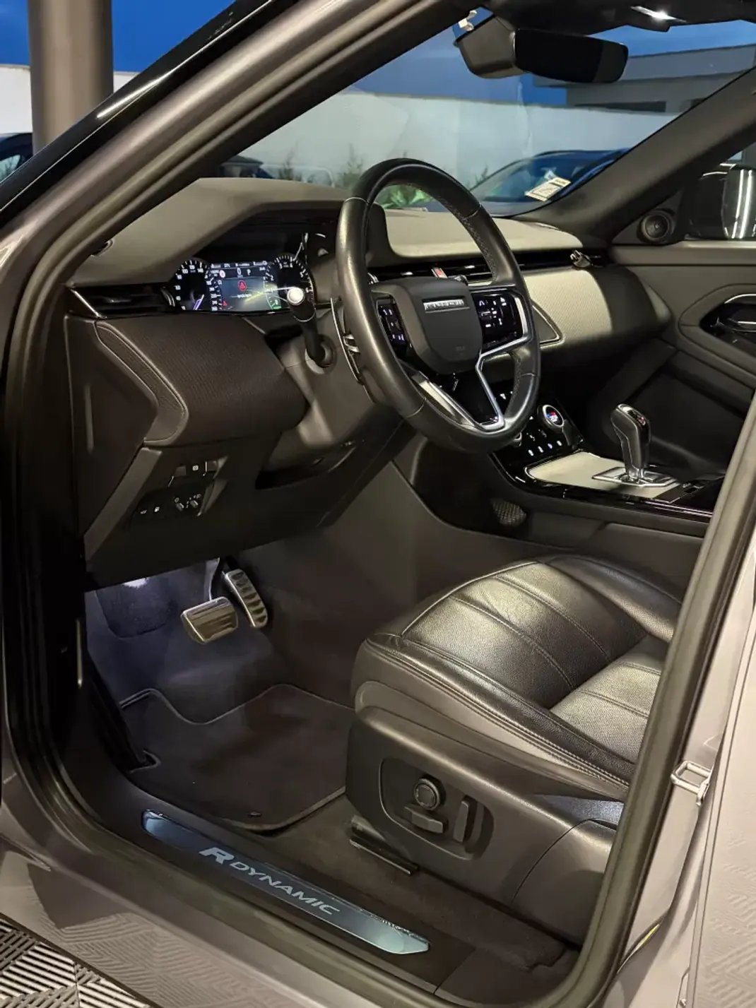 Land Rover EVOQUE 2022 - 37750 EUR, 66000 km - 66000km - foto 17 de 37