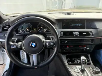 BMW M550d 2013 - 27500 EUR, 272000 km - AUTO.MOTO.pt - 272000km - foto 5 de 21