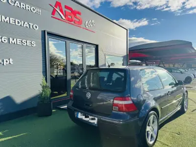 Volkswagen Golf 2001 - 7999 EUR, 269000 km - AUTO.MOTO.pt - 269000km - foto 29 de 30