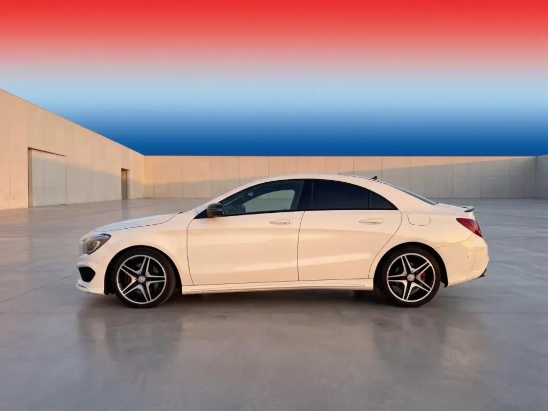 Mercedes-Benz CLA 220 2014 - 18999 EUR, 180000 km - 180000km - foto 6 de 19