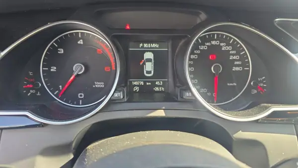 Audi A5 Sportback 2015 - 18490 EUR, 149000 km - AUTO.MOTO.pt - 149000km - foto 7 de 8