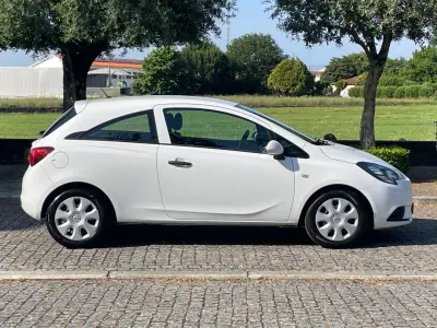 Opel 2019 - 6950 EUR, 265000 km - AUTO.MOTO.pt - 265000km - foto 4 de 14