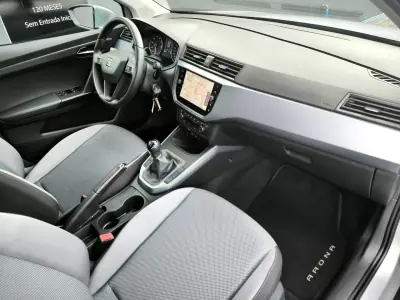 SEAT Arona 2019 - 13950 EUR, 46000 km - AUTO.MOTO.pt - 46000km - foto 23 de 48