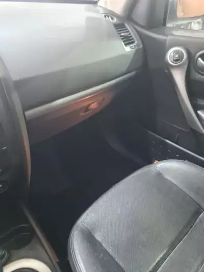 Renault Mégane Break 2007 - 5900 EUR, 187000 km - AUTO.MOTO.pt - 187000km - foto 11 de 16