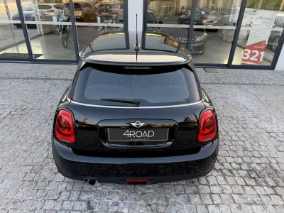 MINI One 2016 - 11900 EUR, 133000 km - AUTO.MOTO.pt - 133000km - foto 30 de 86