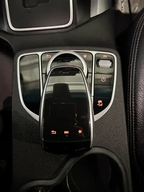 Mercedes-Benz X 250 2018 - 34900 EUR, 177921 km - 177921km - foto 42 de 60