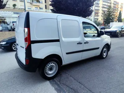Renault Kangoo 2020 - 9980 EUR, 173000 km - 173000km - foto 17 de 25