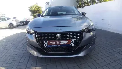 Peugeot 208 2022 - 13565 EUR, 63583 km - AUTO.MOTO.pt - 63583km - foto 35 de 37