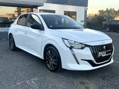 Peugeot 208 2022 - 15500 EUR, 109000 km - AUTO.MOTO.pt - 109000km - foto 8 de 17