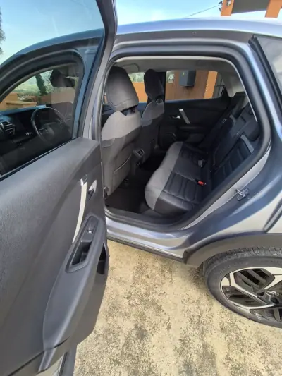 Citroën C4 2022 - 20500 EUR, 85000 km - AUTO.MOTO.pt - 85000km - foto 16 de 39