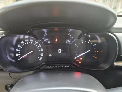 Citroën C3 2022 - 13500 EUR, 61440 km - AUTO.MOTO.pt - 61440km - foto 8 de 17