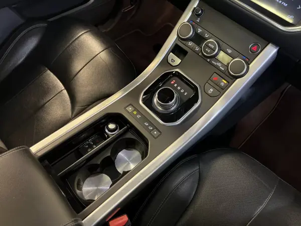 Land Rover Range Rover Evoque 2016 - 24990 EUR, 75000 km - AUTO.MOTO.pt - 75000km - foto 23 de 53