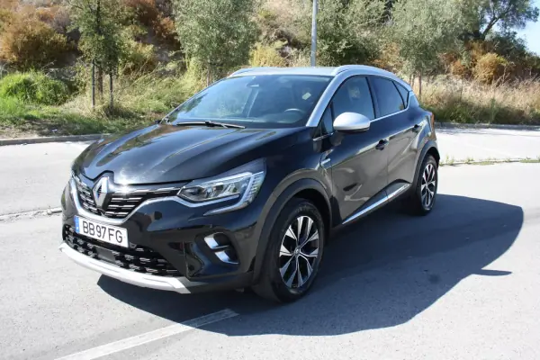 Renault 2023 — photo 3 of 18