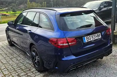 Mercedes-Benz C 300 2020 - 41500 EUR, 94000 km - AUTO.MOTO.pt - 94000km - foto 32 de 46