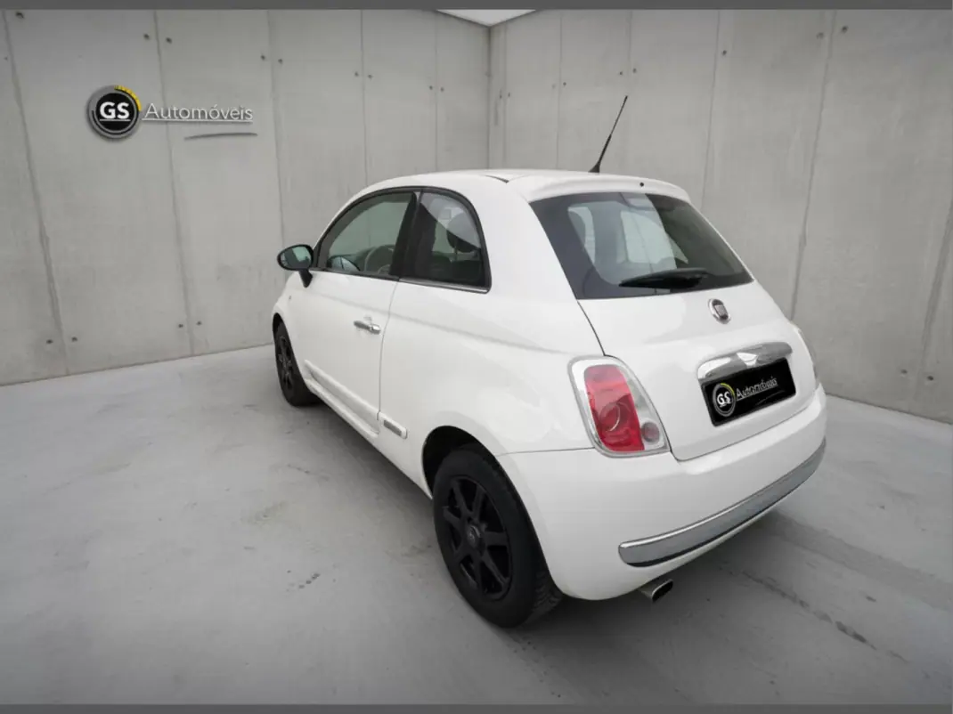 Fiat 500 2009 - 6500 EUR, 171380 km - AUTO.MOTO.pt - 171380km - foto 3 de 6