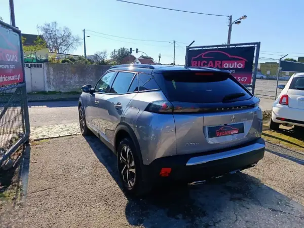 Peugeot 2008 2021 - 18000 EUR, 57400 km - AUTO.MOTO.pt - 57400km - foto 15 de 20