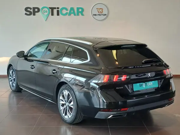 Peugeot 508 SW 2019 - 19500 EUR, 80000 km - AUTO.MOTO.pt - 80000km - foto 24 de 35
