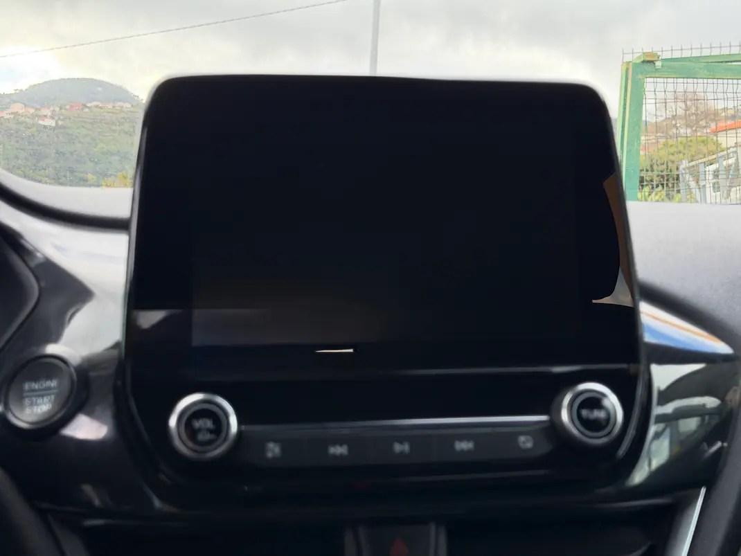 Ford Fiesta 2022 - 14590 EUR, 61000 km - AUTO.MOTO.pt - 61000km - foto 14 de 15