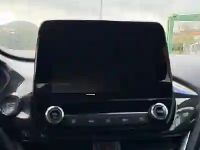 Ford Fiesta 2022 - 14590 EUR, 61000 km - AUTO.MOTO.pt - 61000km - foto 14 de 15