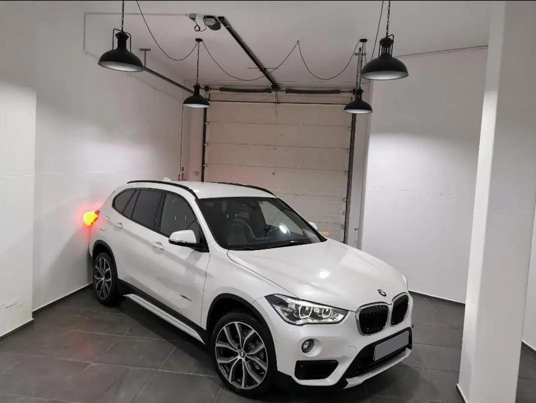 BMW X1 2016 - 18500 EUR, 160000 km - AUTO.MOTO.pt - 160000km - foto 6 de 11