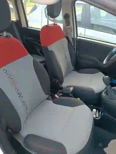 Fiat Panda 2018 — foto 6 de 7