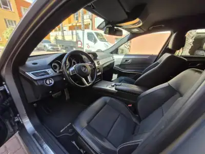 Mercedes-Benz E 300 2014 - 19480 EUR, 109000 km - AUTO.MOTO.pt - 109000km - foto 13 de 13
