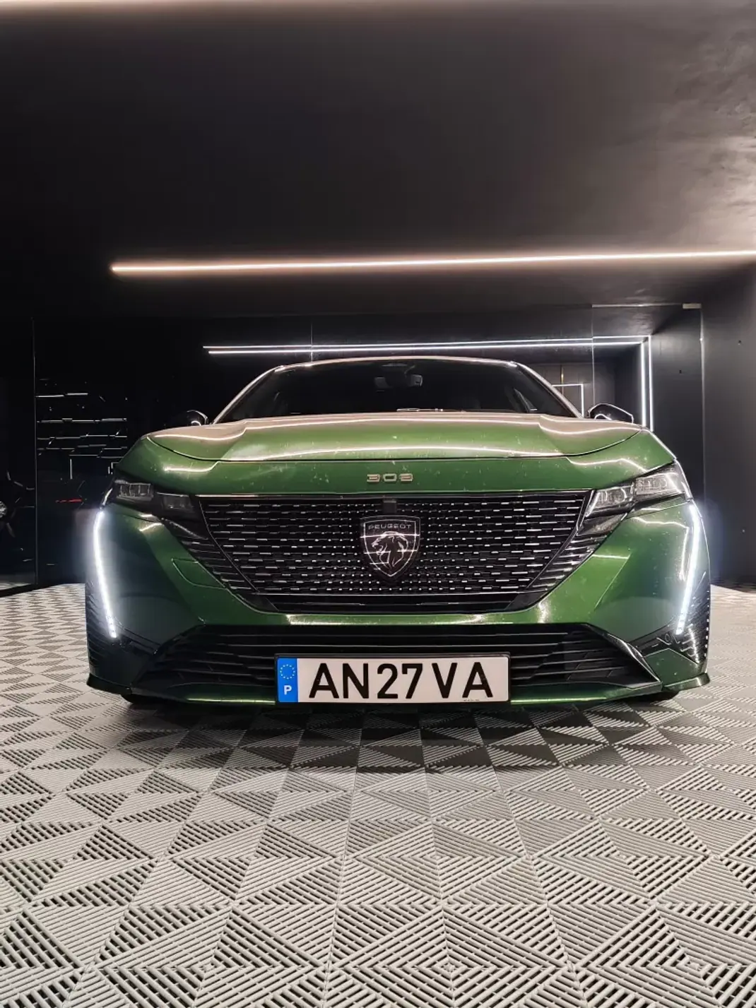 Peugeot 308 2022 - 22750 EUR, 133135 km - AUTO.MOTO.pt - 133135km - foto 6 de 26