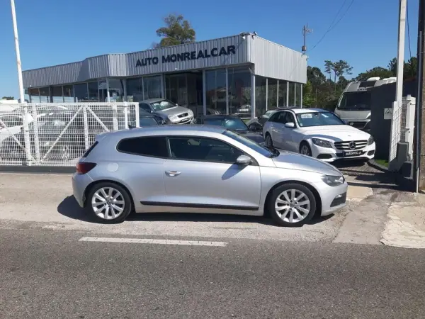 Volkswagen Scirocco 2012 - 9500 EUR, 212500 km - AUTO.MOTO.pt - 212500km - foto 2 de 33