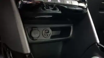 Peugeot 2008 2016 - 13750 EUR, 44423 km - AUTO.MOTO.pt - 44423km - foto 36 de 58