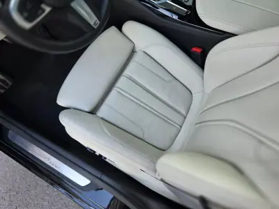 BMW 520 2019 - 30990 EUR, 98500 km - AUTO.MOTO.pt - 98500km - foto 32 de 44