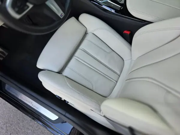 BMW 520 2019 - 30990 EUR, 98500 km - AUTO.MOTO.pt - 98500km - foto 32 de 44