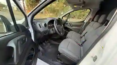 Citroën Berlingo 2016 - 12500 EUR, 37500 km - 37500km - foto 9 de 13