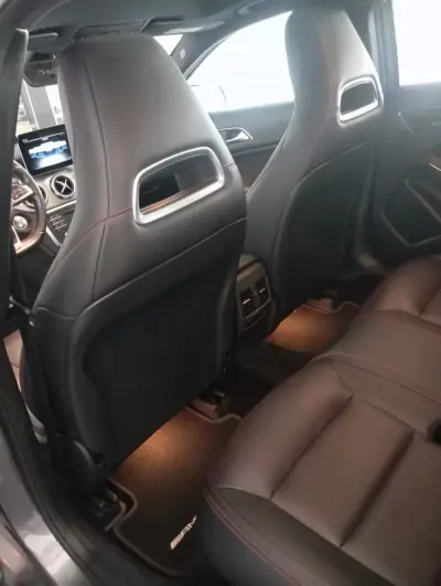 Mercedes-Benz GLA 220 2018 - 27500 EUR, 105000 km - AUTO.MOTO.pt - 105000km - foto 21 de 39