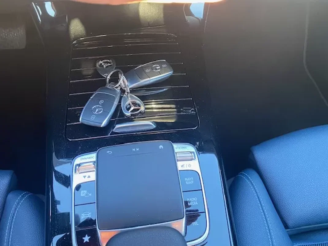 Mercedes-Benz A 180 2019 - 22990 EUR, 127450 km - AUTO.MOTO.pt - 127450km - foto 17 de 20