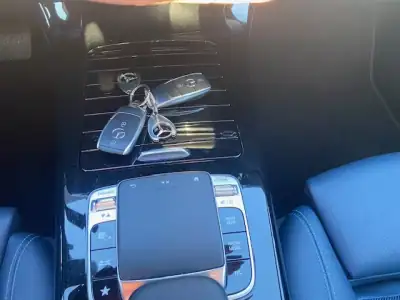 Mercedes-Benz A 180 2019 - 22990 EUR, 127450 km - AUTO.MOTO.pt - 127450km - foto 17 de 20