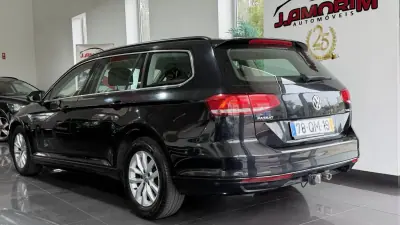 Volkswagen Passat Variant 2015 - 11490 EUR, 200121 km - AUTO.MOTO.pt - 200121km - foto 2 de 37