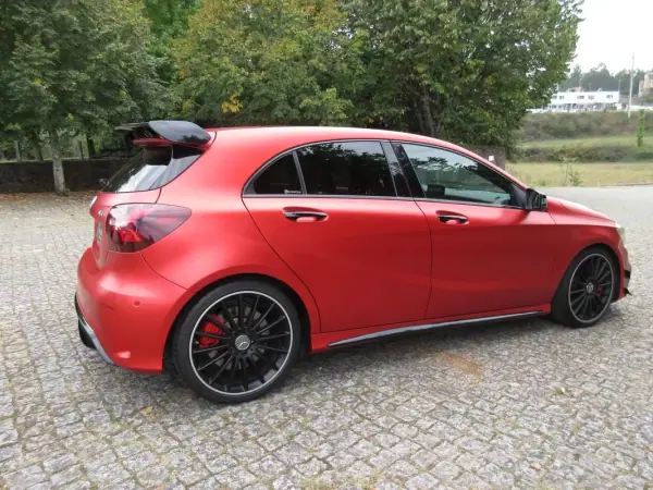 Mercedes-Benz A 45 AMG 2017 - 38990 EUR, 110000 km - AUTO.MOTO.pt - 110000km - foto 17 de 56