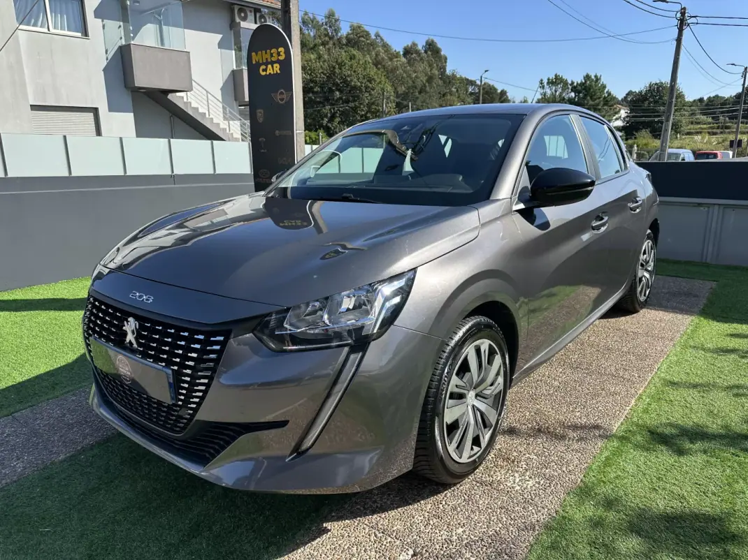Peugeot 208 2023 - 14900 EUR, 160000 km - 160000km - foto 3 de 64