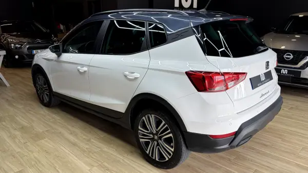 SEAT Arona 2022 - 13470 EUR, 87000 km - AUTO.MOTO.pt - 87000km - foto 8 de 41