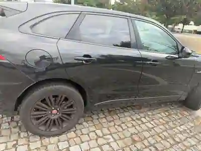 Jaguar F-Pace 2017 - 230000km