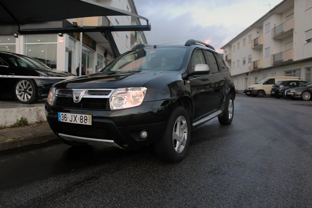Dacia Duster 2010 - 6250 EUR, 155000 km - AUTO.MOTO.pt - 155000km - foto 19 de 24