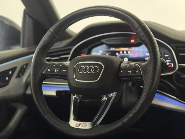 Audi SQ8 2019 - 99950 EUR, 49398 km - AUTO.MOTO.pt - 49398km - foto 33 de 56