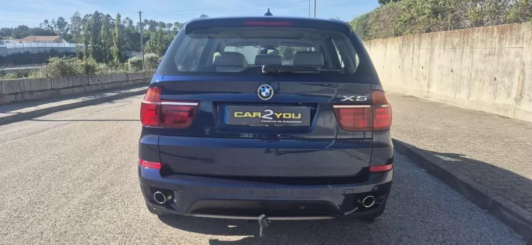 BMW X5 2010 - 17500 EUR, 238000 km - 238000km - foto 29 de 30