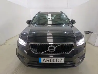Volvo XC 40 2022 - 21999 EUR, 121117 km - 121117km - foto 6 de 12
