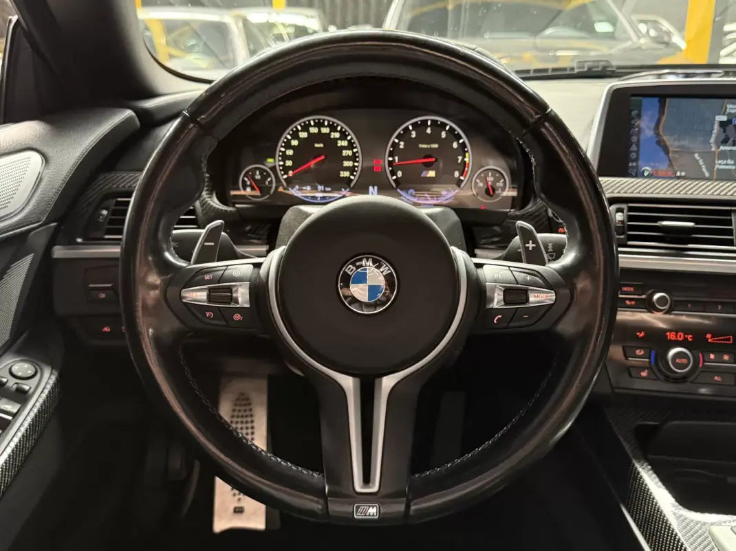 BMW M6 2012 - 59990 EUR, 193166 km - AUTO.MOTO.pt - 193166km - foto 26 de 29