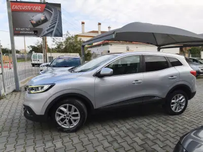 Renault Kadjar 2018 - 17900 EUR, 150000 km - AUTO.MOTO.pt - 150000km - foto 2 de 12